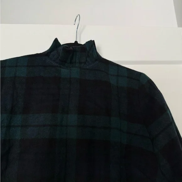 Tuckernuck Blackwatch navy and green Plaid Faye Blouse, large - Picture 3 of 6